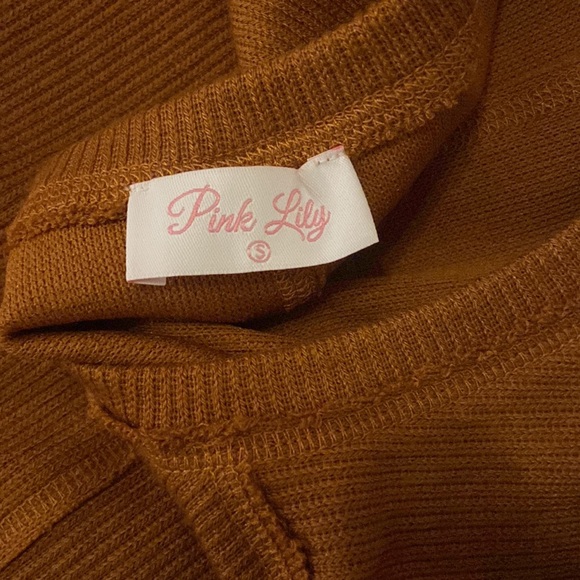 PINK LILY: BROWN THIN SWEATER - Picture 3 of 4
